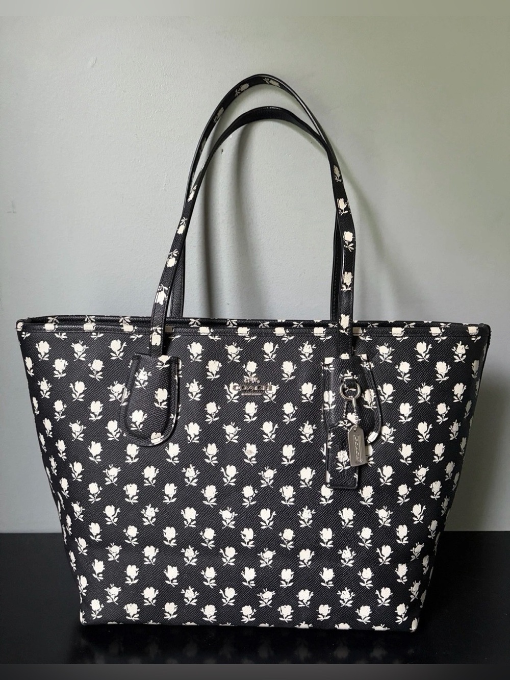 COACH Badlands Floral Print Black/ White Roses Taxi Tote Shoulder Bag/ Silver